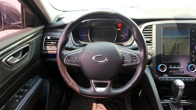 Renault Samsung SM6