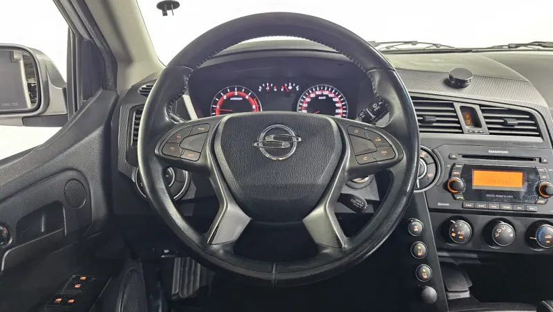SsangYong Korando Sports