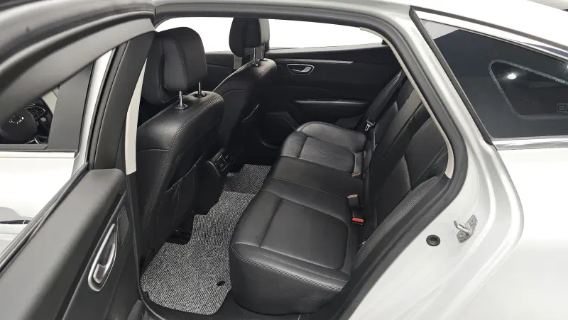 Renault Samsung SM6