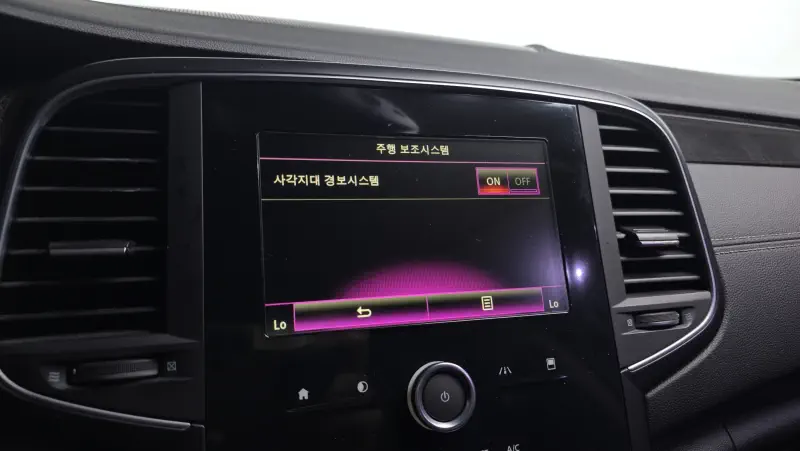 Renault Samsung SM6