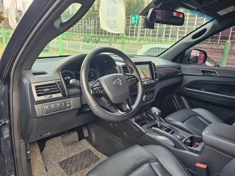 SsangYong Rexton Sports