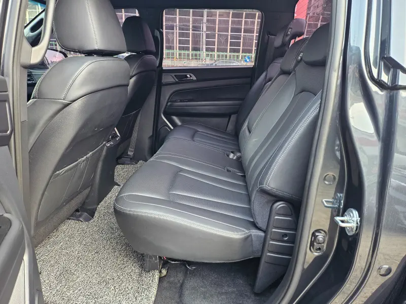 SsangYong Rexton Sports