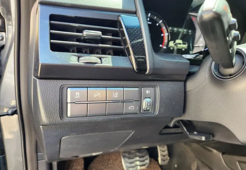 SsangYong Rexton Sports Khan