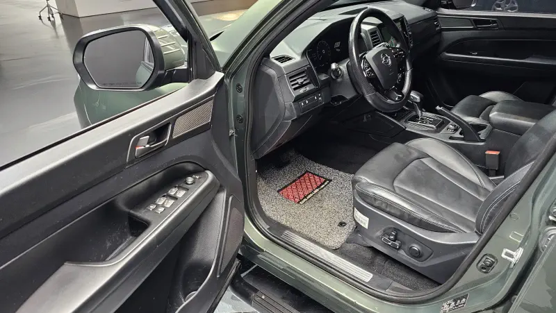 SsangYong Rexton Sports