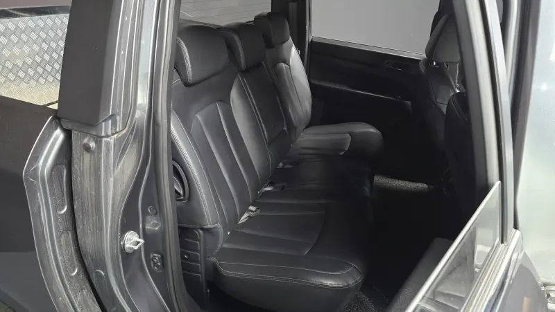 SsangYong Rexton Sports