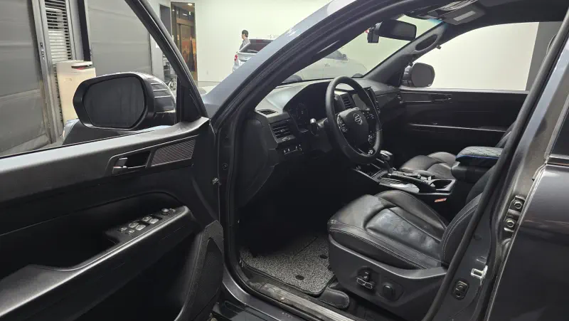 SsangYong Rexton Sports