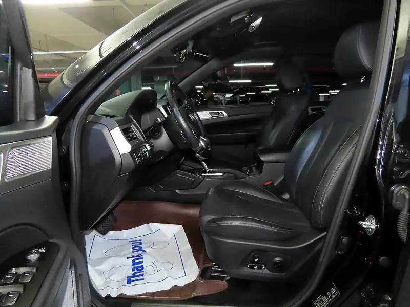 SsangYong Rexton Sports Khan