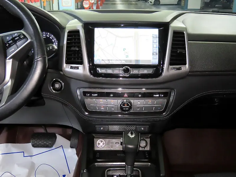 SsangYong Rexton Sports Khan