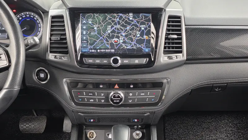 SsangYong Rexton Sports