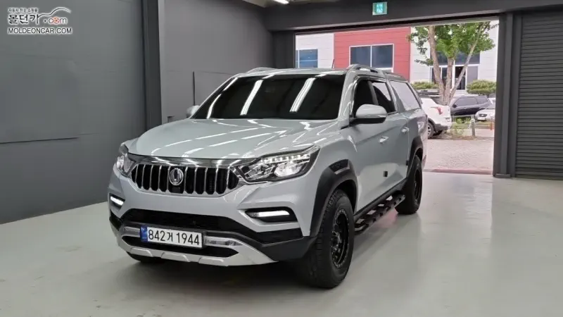 SsangYong Rexton Sports Khan