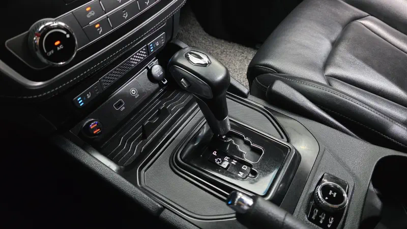 SsangYong Rexton Sports Khan