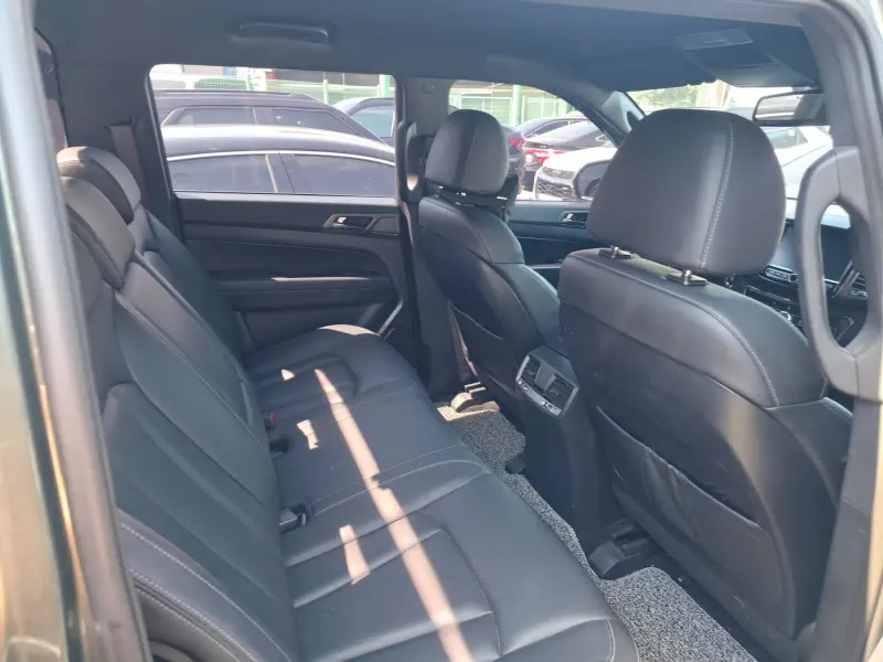 SsangYong Rexton Sports Khan