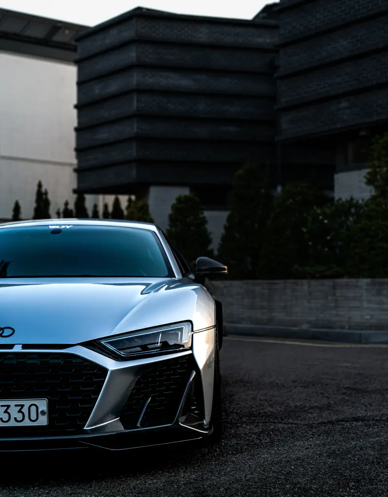 Audi R8