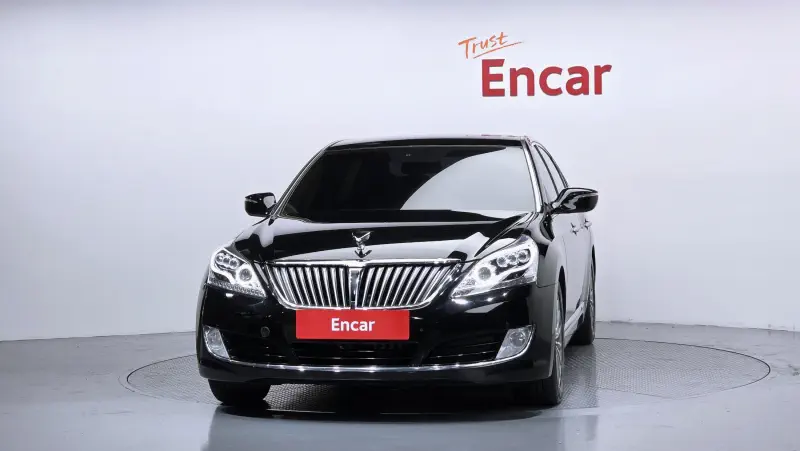 Hyundai Equus