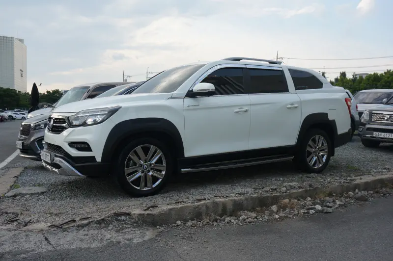 SsangYong Rexton Sports
