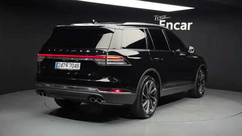 Lincoln Aviator