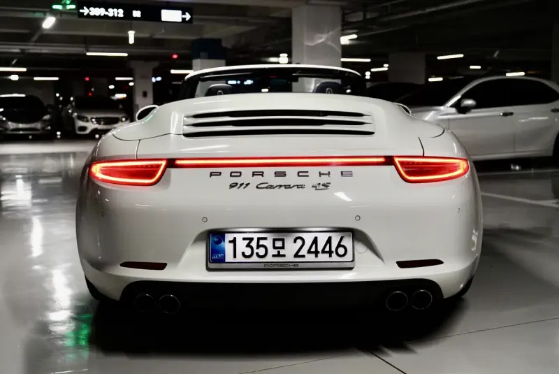 Porsche 911