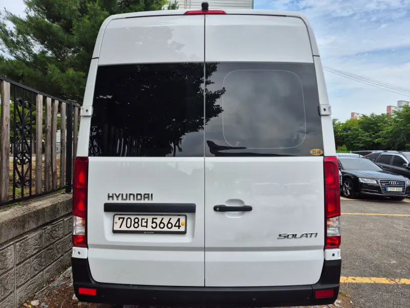 Hyundai H1