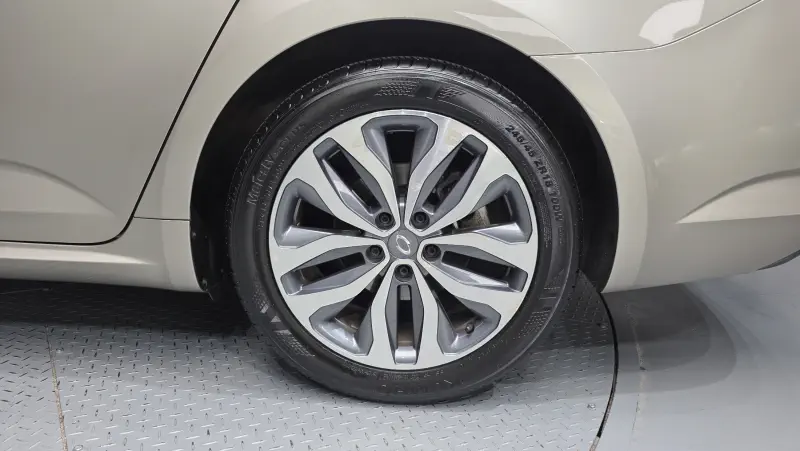 Renault Samsung SM6