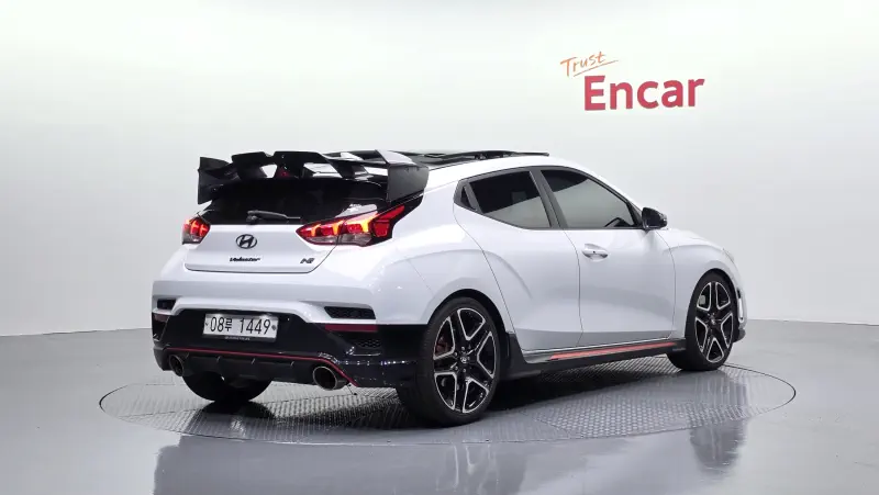 Hyundai Veloster