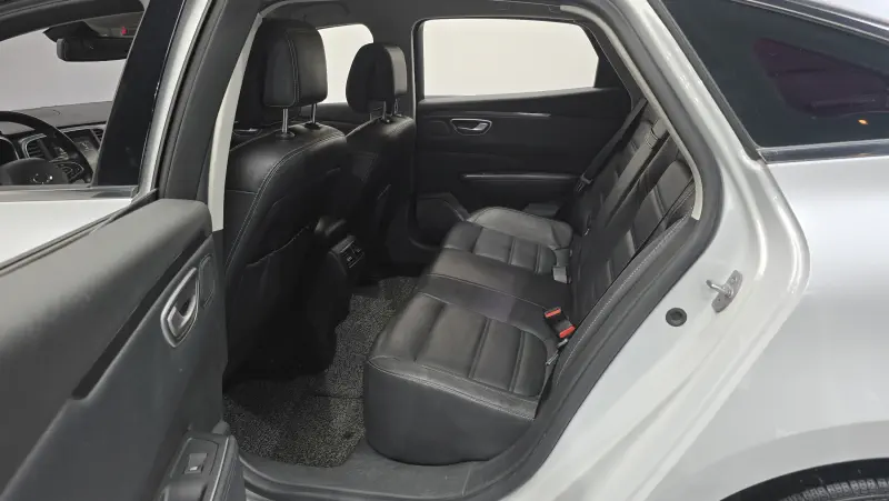 Renault Samsung SM6