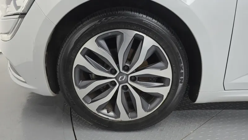 Renault Samsung SM6