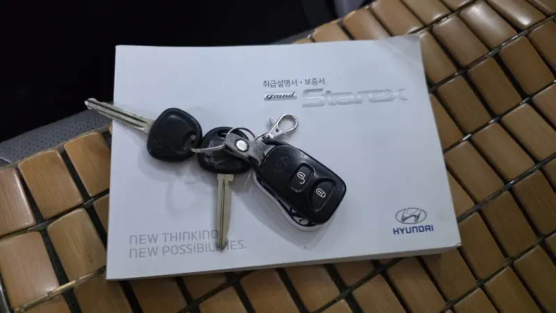 Hyundai Grand Starex