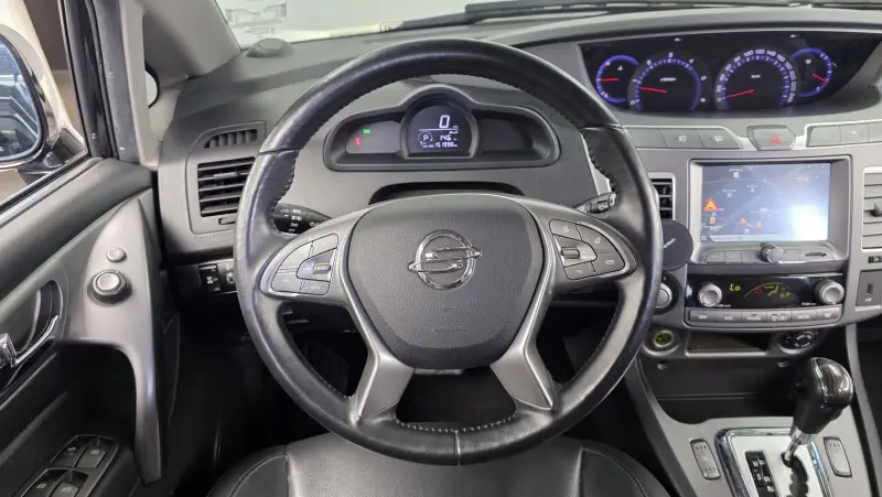 SsangYong Korando Turismo