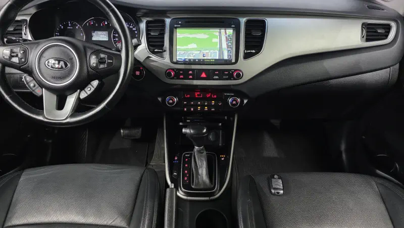 Kia Carens
