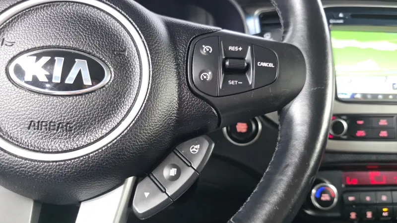 Kia Carens