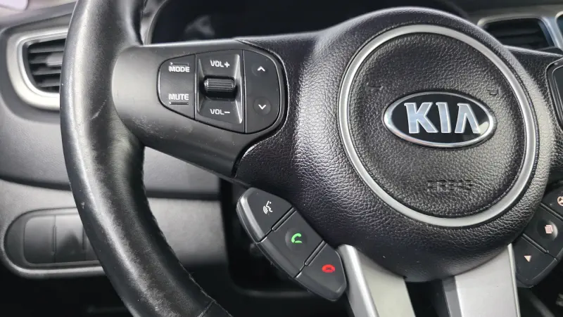Kia Carens