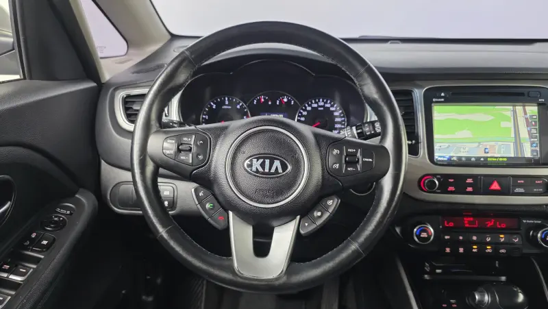 Kia Carens