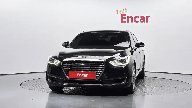 Genesis EQ900