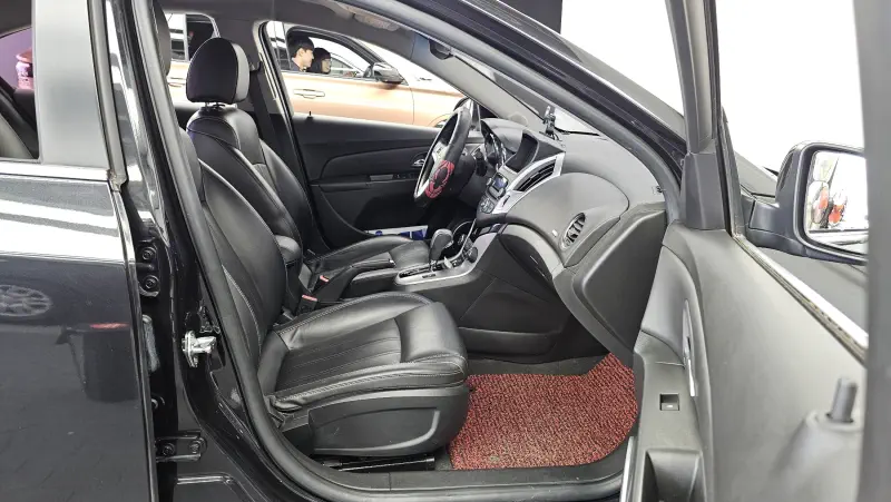 Daewoo Cruze