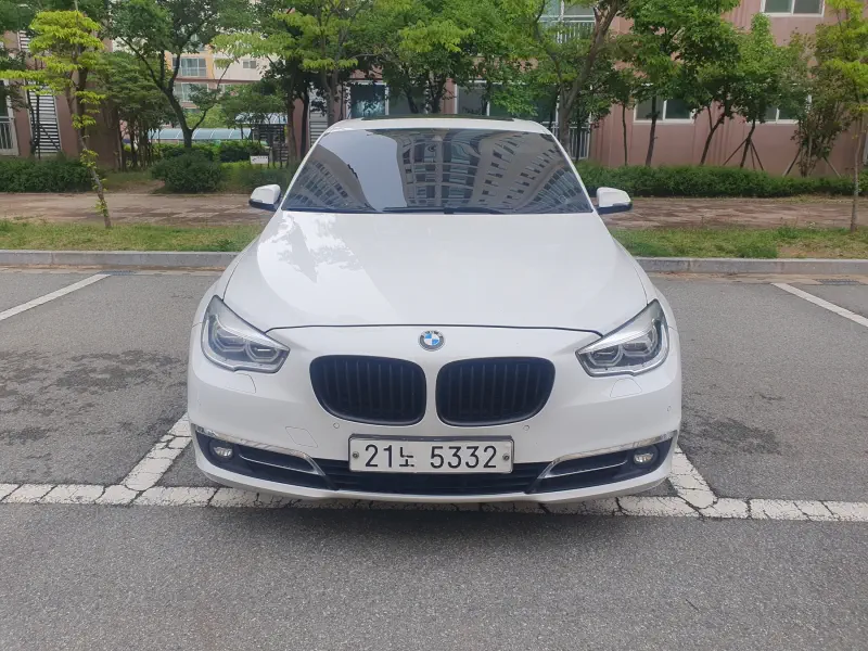 BMW 5-Series Gran Turismo