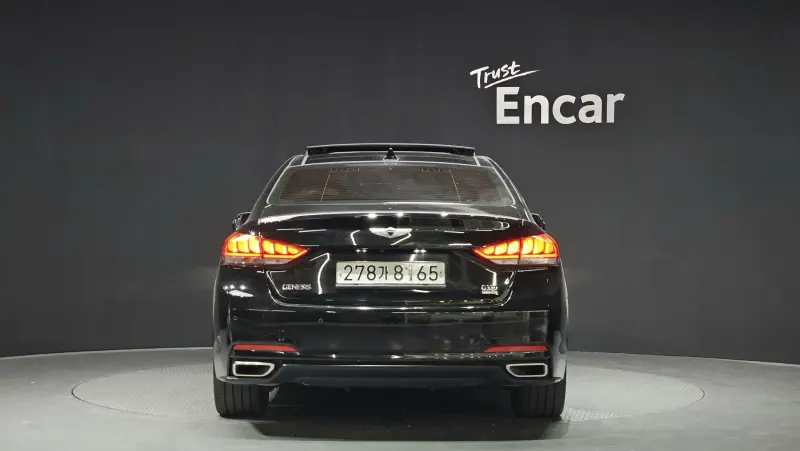 Hyundai Genesis