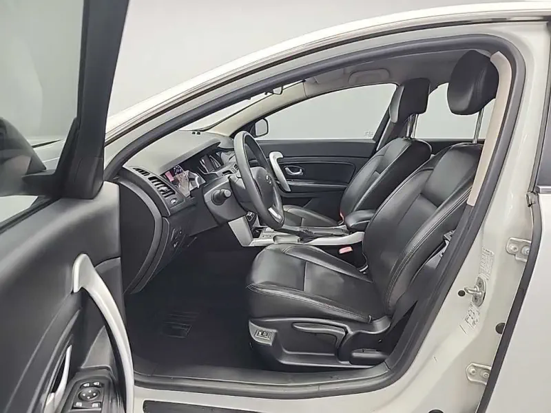 Renault Samsung SM5