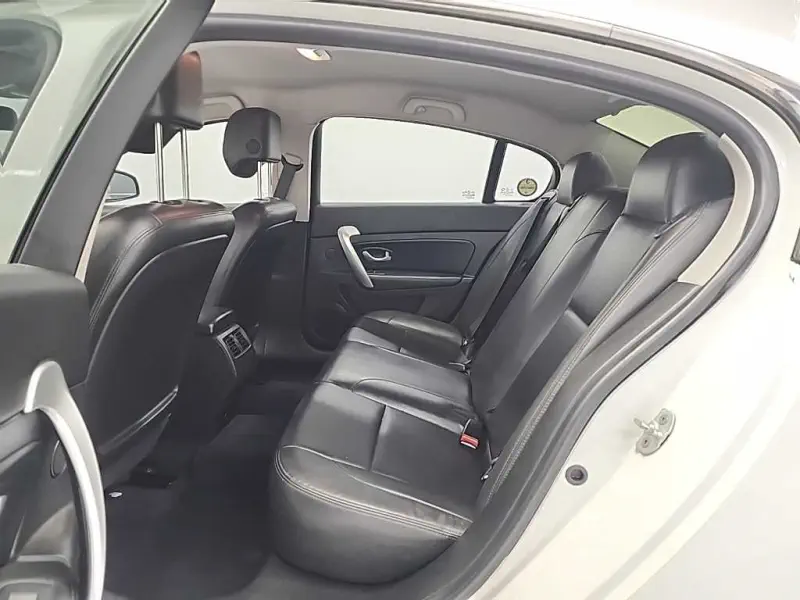 Renault Samsung SM5