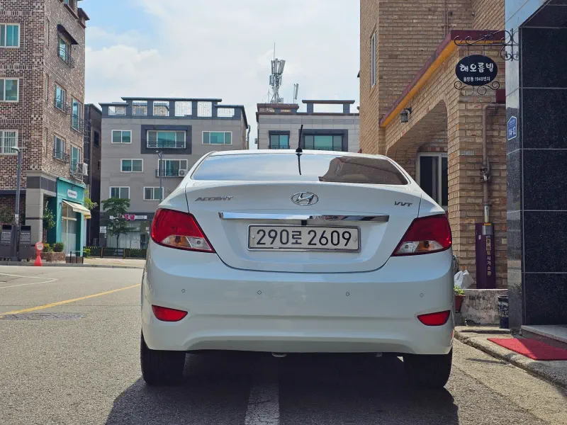 Hyundai Accent
