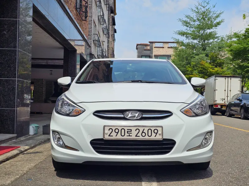 Hyundai Accent