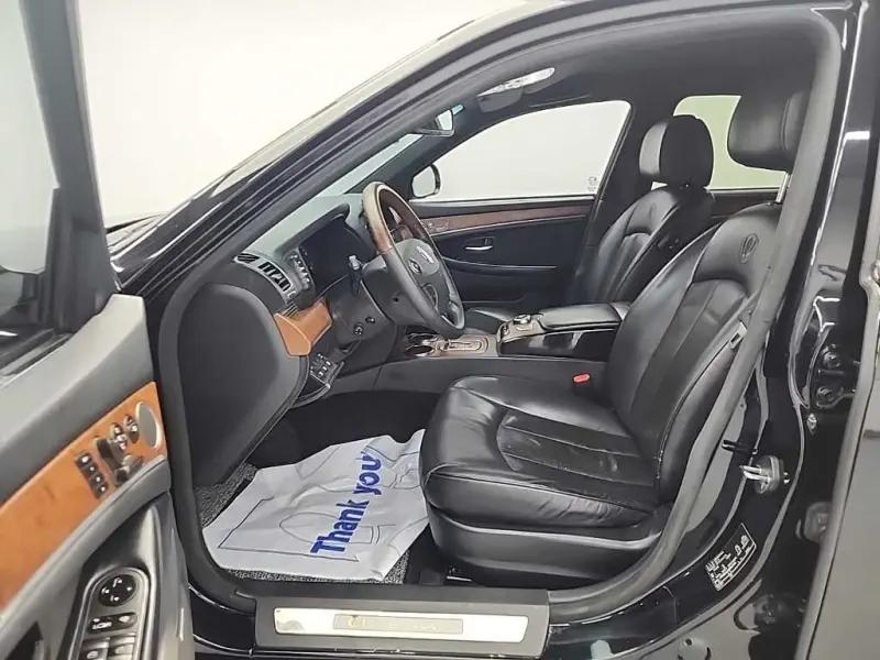 SsangYong Chairman W