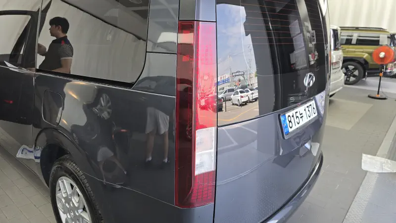 Hyundai Staria