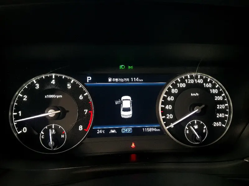 Genesis G90