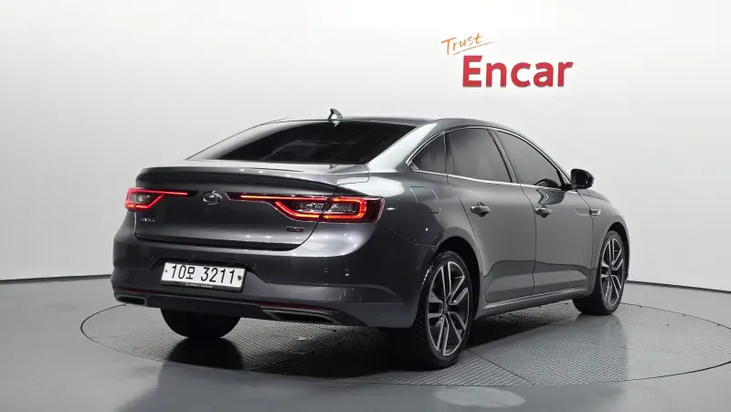 Renault Samsung SM6