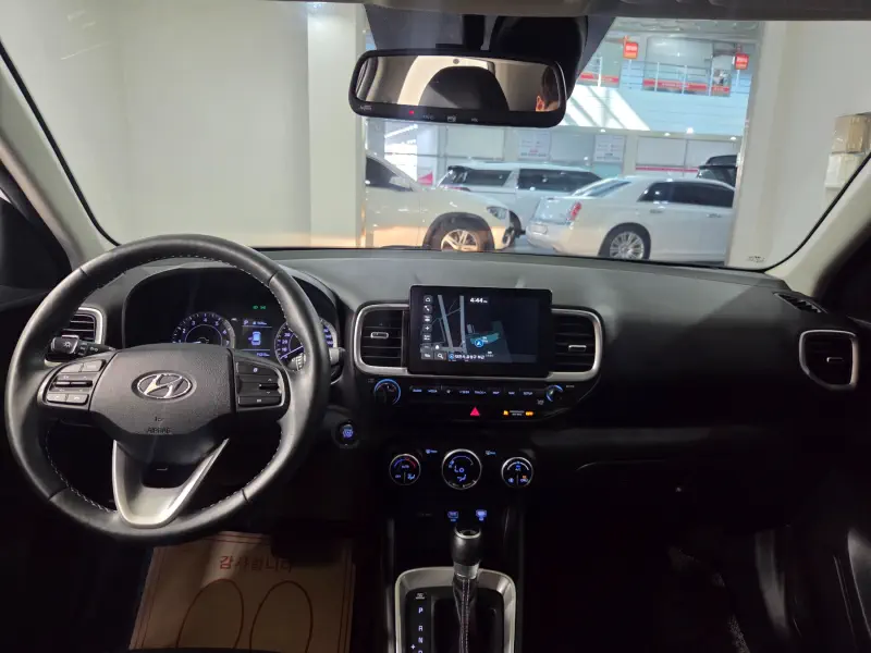 Hyundai Venue