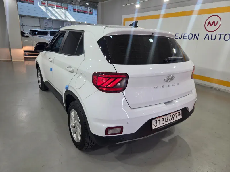 Hyundai Venue