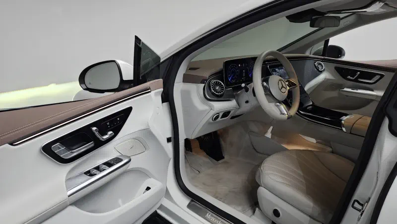 Mercedes-Benz EQE