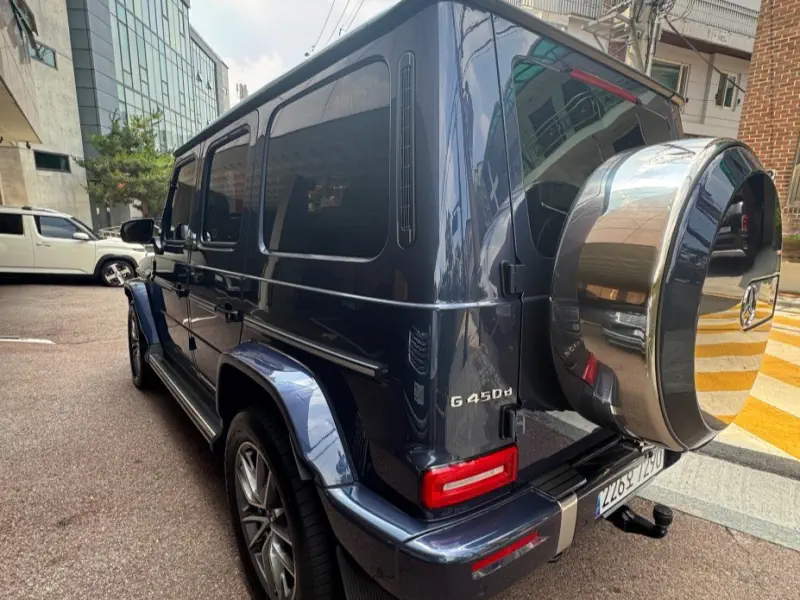 Mercedes-Benz G-Class