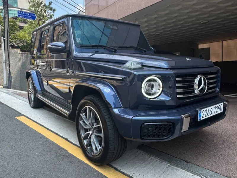 Mercedes-Benz G-Class