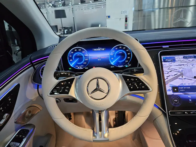 Mercedes-Benz EQE